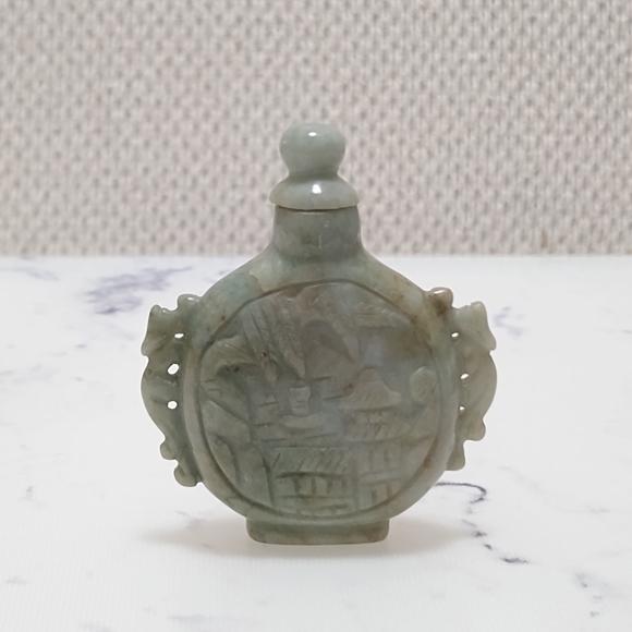 Antique Carved Stone Snuff Bottle - Picture 3 of 8